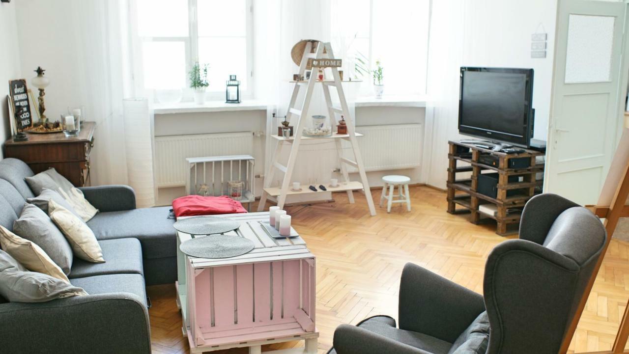 Old Town Heart Apartment วอร์ซอ ภายนอก รูปภาพ